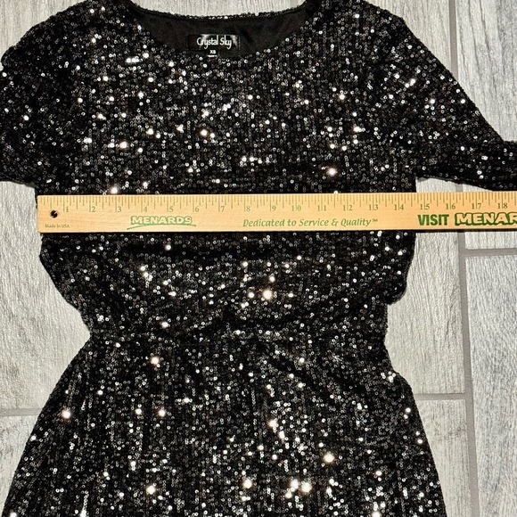 Women's Black Sequined Long Sleeve Blouson Mini Dress, Juniors size XS - Picture 14 of 16